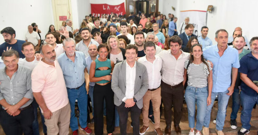 La UCR de La Plata lanza un espacio de centro con aliados y busca replicarlo en el resto de la provincia de Buenos Aires