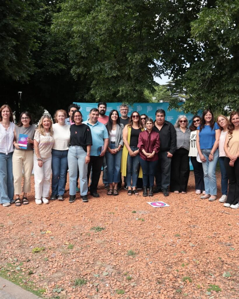 Brandsen celebró la creatividad y participación de las personas mayores con una muestra cultural
