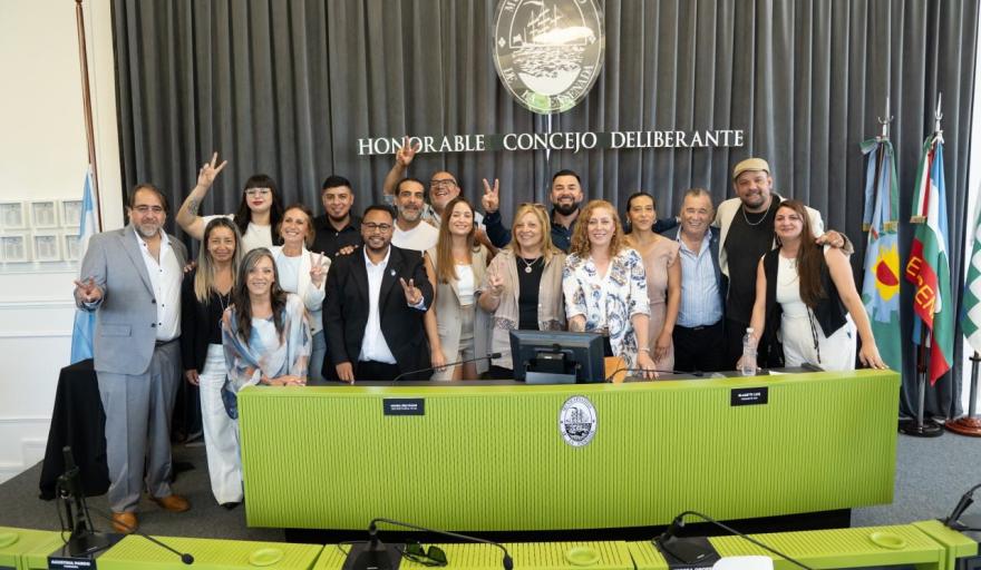 Ensenada: asumieron los nuevos concejales para el período 2025–2029 en el HCD