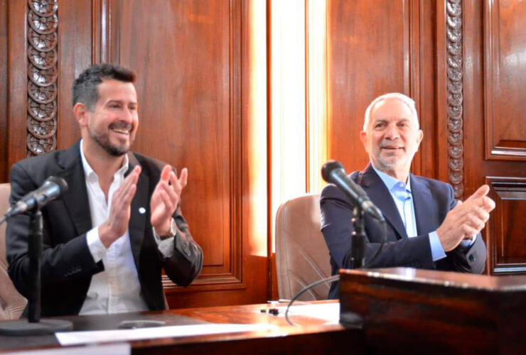 Julio Alak y Marcelo Galland durante la presentación del Código de Ordenamiento Urbano en La Plata