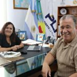 Autoridades del Puerto La Plata mantienen reuniones institucionales en el Dock Central para fortalecer el empleo y el desarrollo regional.