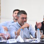 Lisandro Hourcade participando del encuentro regional de intendentes convocado por la CAF en Chascomús.