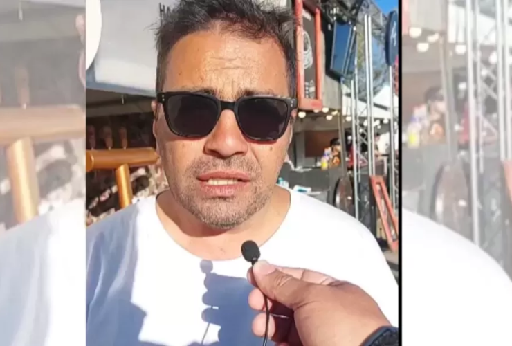 Degustación de cervezas artesanales en el Club Almafuerte de Berisso con productores locales y más de 60 estilos disponibles.