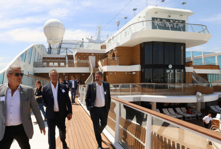 Tettamanti le advierte a Scioli que sin el Canal Magdalena “no hay posibilidad de que ingresen cruceros a Mar del Plata”