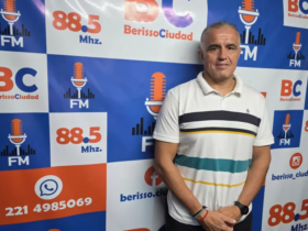 Gabriel Marotte, secretario de Seguridad de Berisso, durante una entrevista en la que analizó la situación del delito en el distrito y respaldó la continuidad del intendente Fabián Cagliardi.