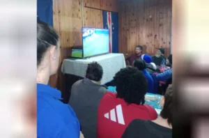 La Colectividad Caboverdiana festejó el empate con España