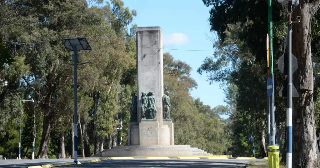Piden a la Municipalidad de La Plata que arregle y abra los baños públicos del Bosque y el Parque San Martín