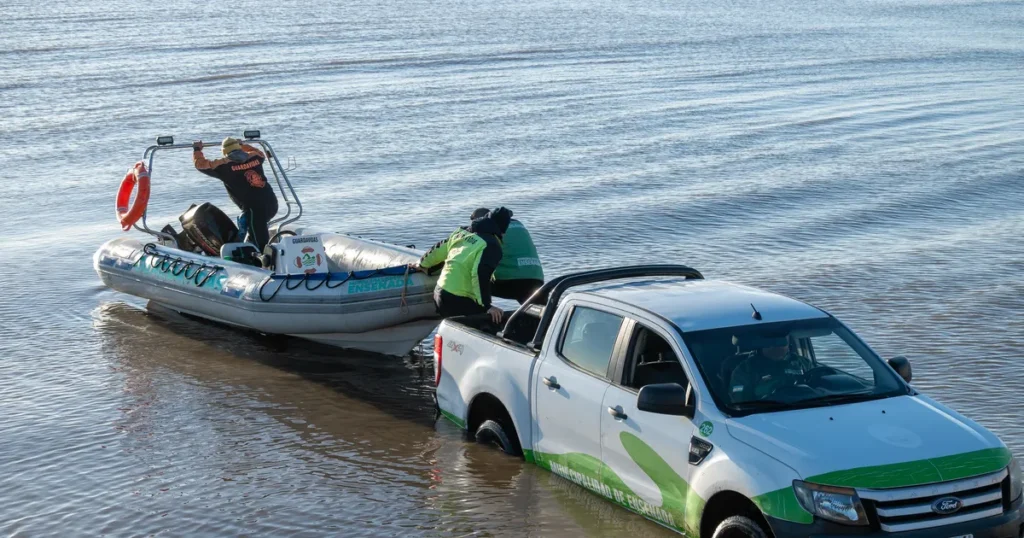 Tras encontrar un cuerpo de uno de los pescadores en el Río de la Plata, se conoció su identidad