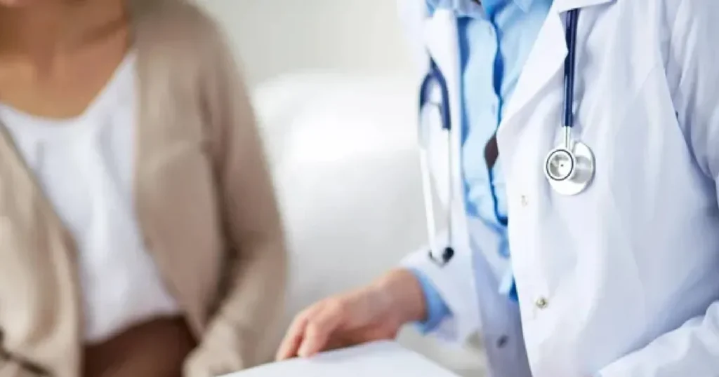 Una mujer escrachó a una médica de La Plata en redes sociales y la Justicia le ordenó que se retractara