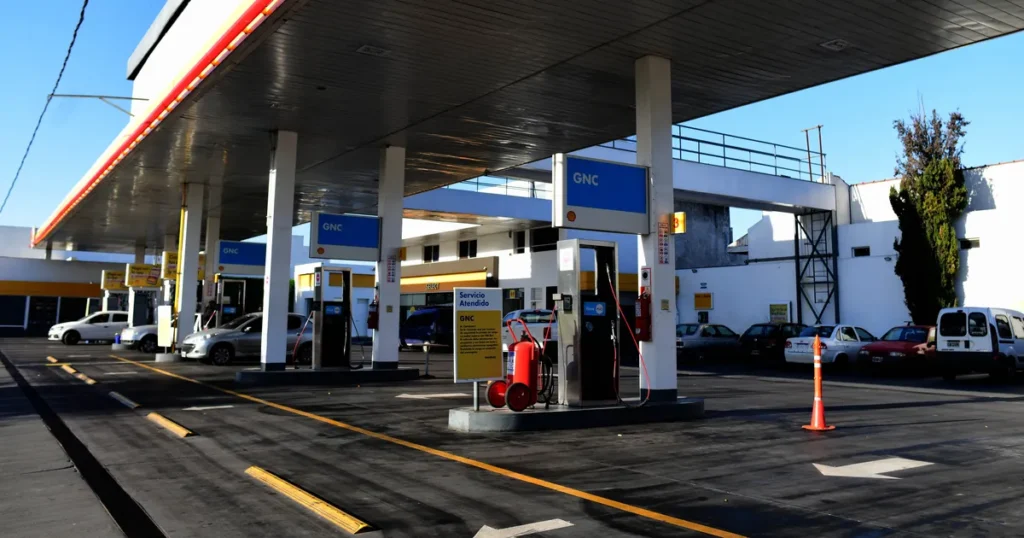 Restringen otra vez el GNC en La Plata a menos de una semana de la liberación del servicio