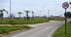 Libertarios piden informes sobre el registro de compradores de loteos ilegales que lanzó la Municipalidad
