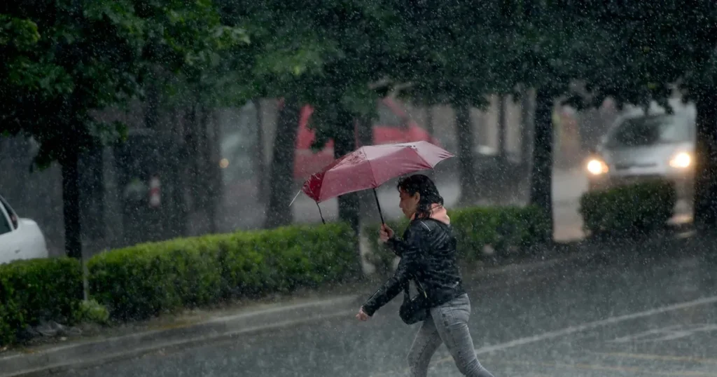 El SMN elevó a naranja el alerta por tormentas para La Plata y la región