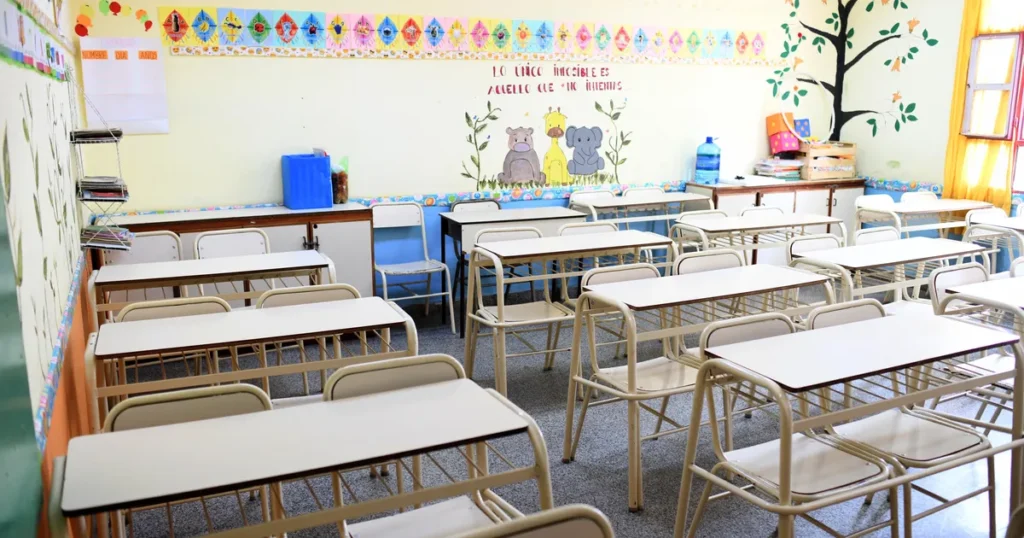 Otro sector docente con presencia en La Plata se suma al paro del lunes, pero lo hará por 48 horas