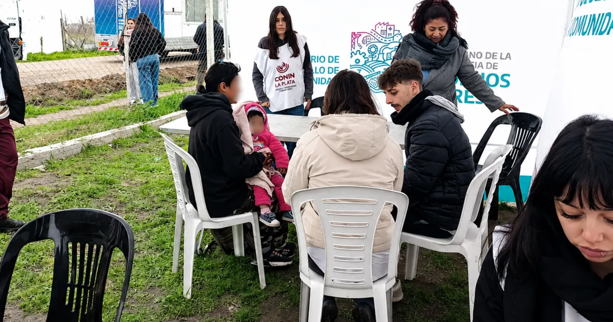 Detectaron 20 familias de Los Hornos con chicos que tienen problemas de nutrición