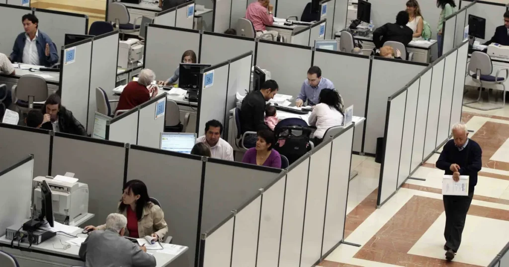Los estatales bonaerenses podrían acceder a una nueva licencia de hasta 15 días