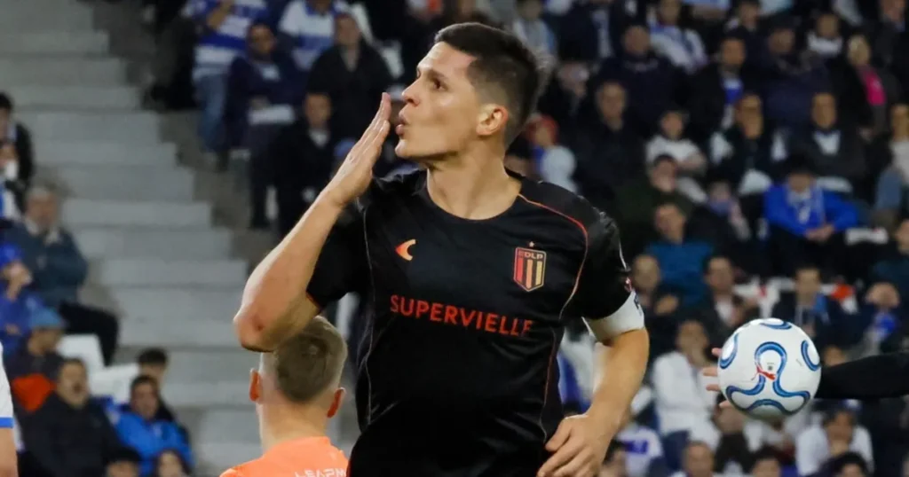 Estudiantes goleó a Universidad Católica y avanzó a cuartos de final de la Copa Libertadores