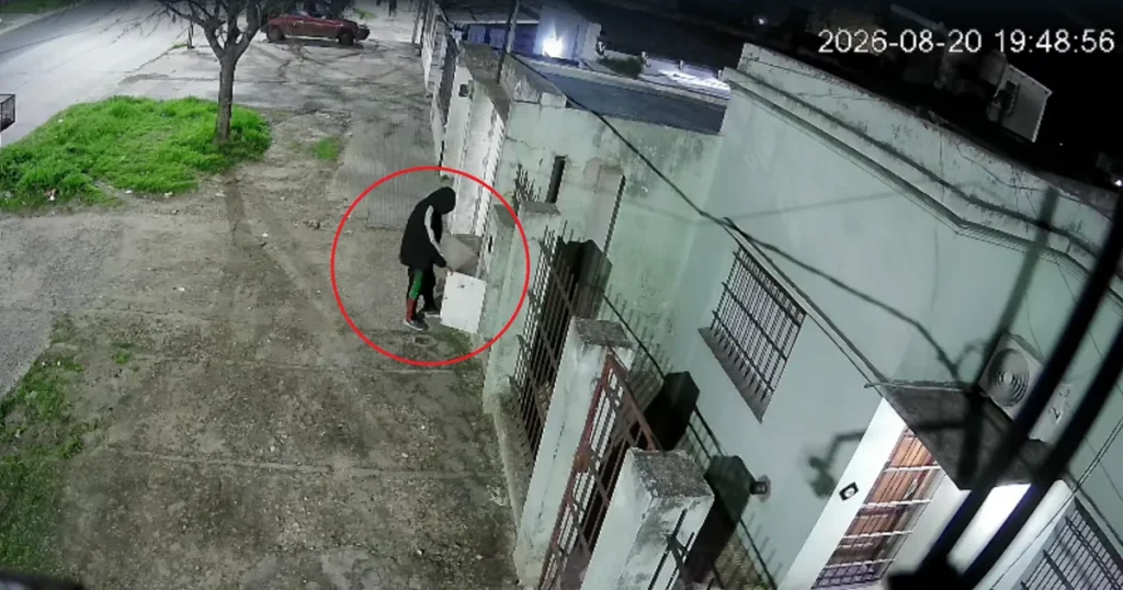 Video: robaron un medidor de gas en Tolosa y crece la preocupación por la inseguridad