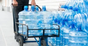 ABSA inaugurará una planta embotelladora en Ensenada para producir hasta 8.400 bidones por día