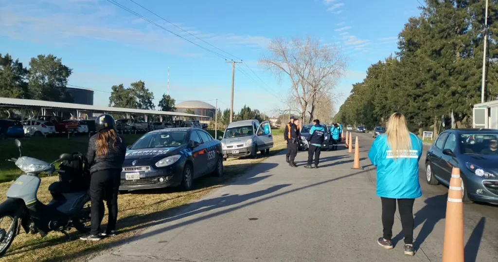 Un operativo de tránsito en Berisso terminó con 11 vehículos secuestrados sobre avenida 60