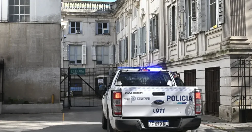 Procesaron en La Plata a los 15 penitenciarios de Magdalena acusados de torturas: 14 se negaron a declarar