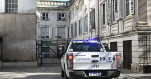 Procesaron en La Plata a los 15 penitenciarios de Magdalena acusados de torturas: 14 se negaron a declarar