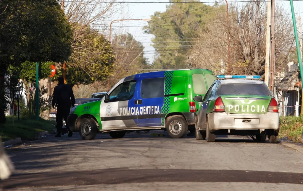 Asesinaron a puñaladas a un joven de 25 años en La Plata en medio de una pelea vecinal