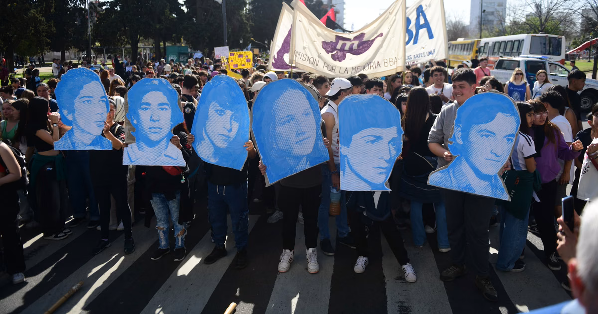 La Plata y el país conmemoran los 50 años de La Noche de los Lápices